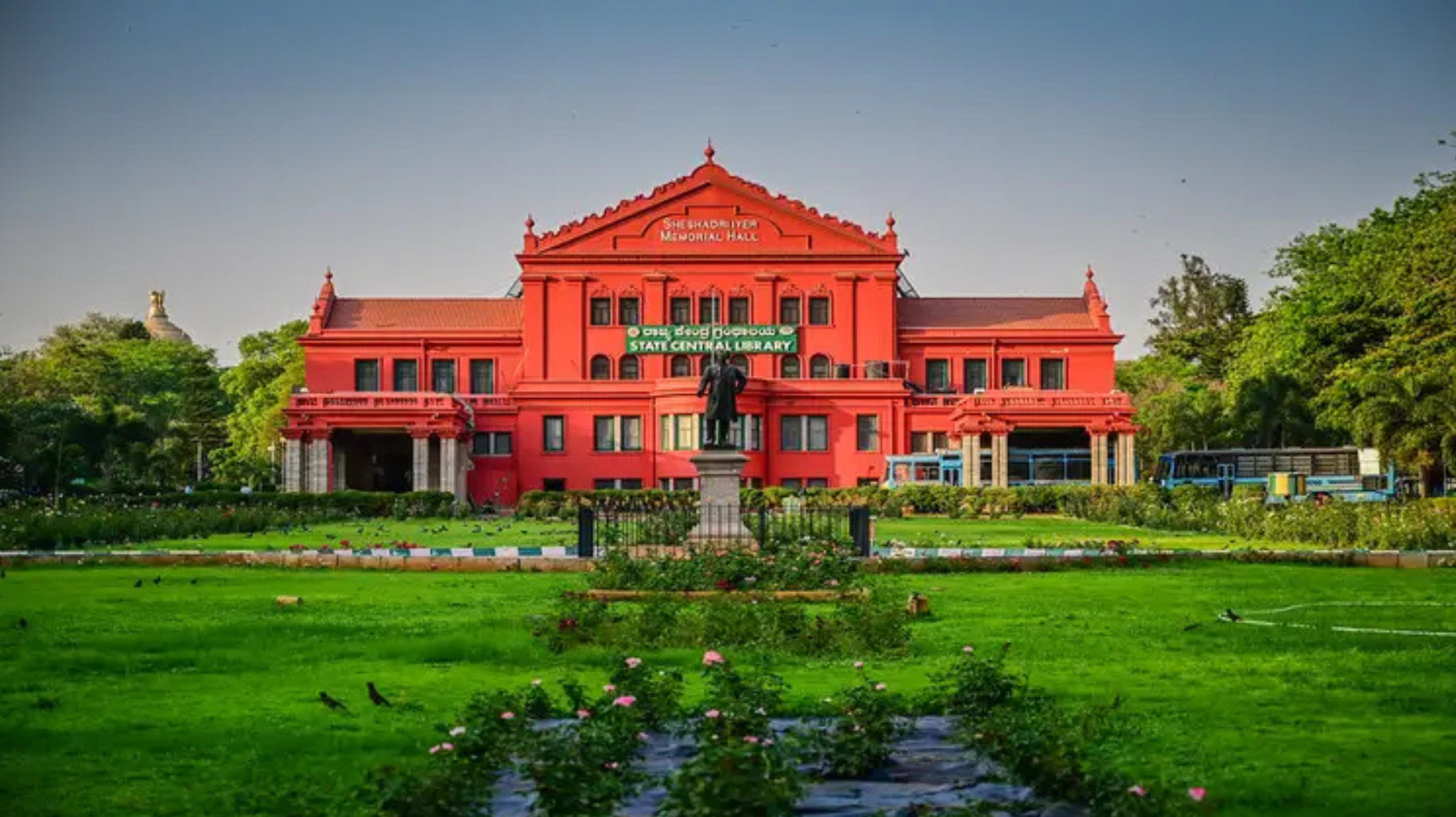 Cubbon Park & Seshadri Iyer Memorial Hall